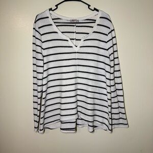 Arizona Jean Company Black and White Striped Long Sleeve Top